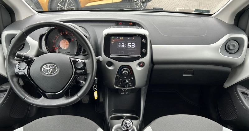 Toyota Aygo cena 41900 przebieg: 13128, rok produkcji 2017 z Pilica małe 379